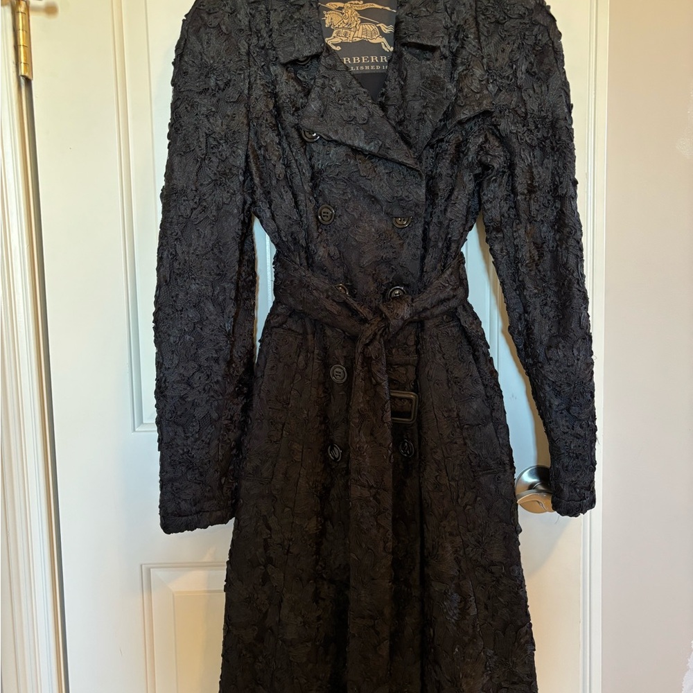 Burberry Prorsum Lace Trench Coat Silk Lined Made in Italy